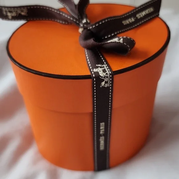 Hermès Cheval Punk Scarf/Losange Cashmere & Silk - Picture 6 of 14